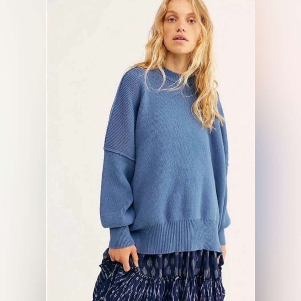 Free People Easy Street Oversized Sweater XS Fancy Blue Periwinkle Slouchy Cozy - Picture 2 of 12